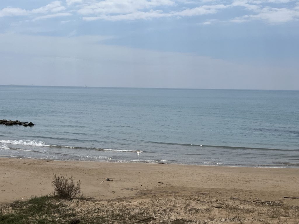 Last Minute  sconto dal 20% al 26% nuovissimi appartamenti  fronte mare per vacanza a Donnalucata in Sicilia dal 17 al 30 giugno 2024